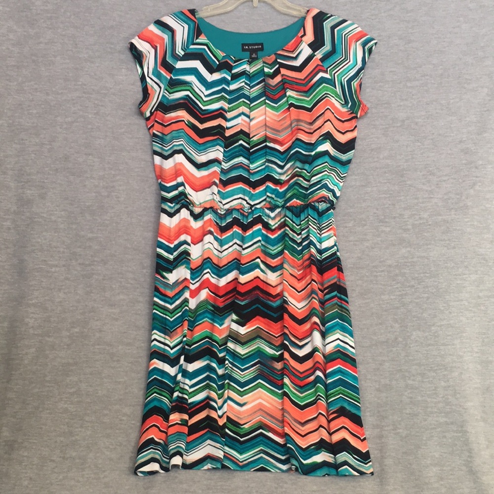 I N STUDIO Aztec Tribal Southwest Design Soft Comfy Spandex Stretch Knee Length